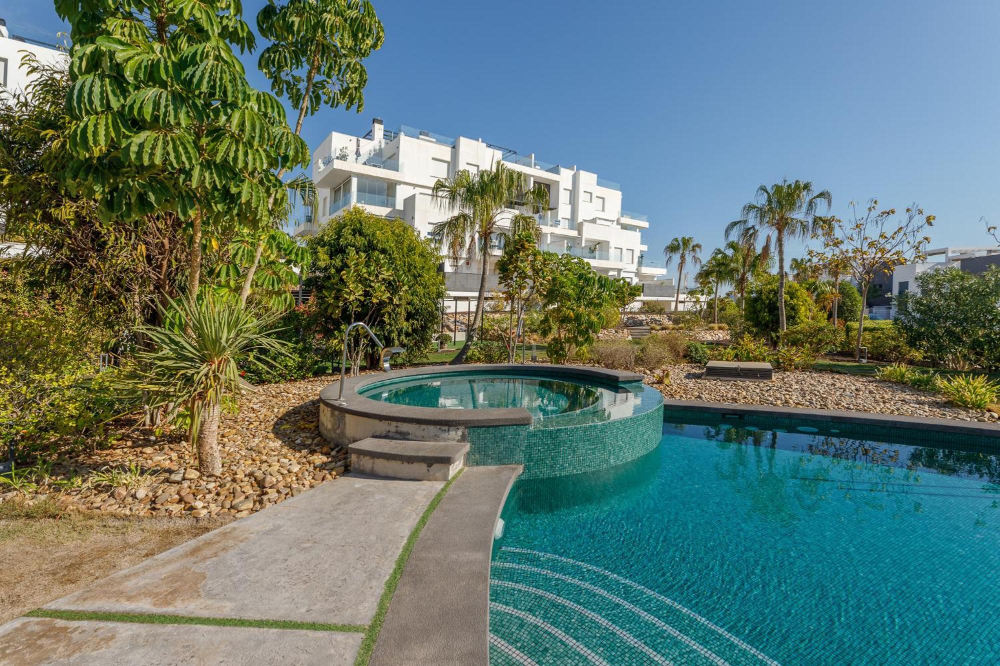 Apartment Laura Residence Bali 阿利坎特 外观 照片